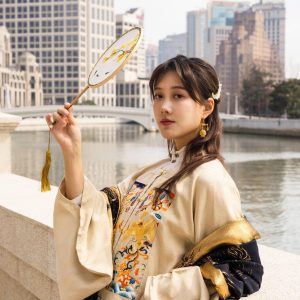 中国汉服风格复兴的时尚影响者施印