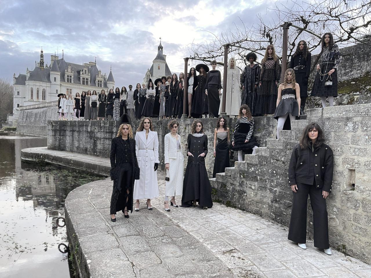 香奈儿'LeChâteaudes Dames'Métiersd'art 2020/21时装秀回顾