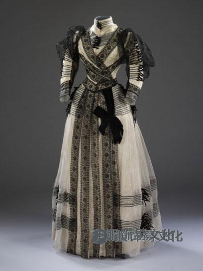 1880年代英国服装史