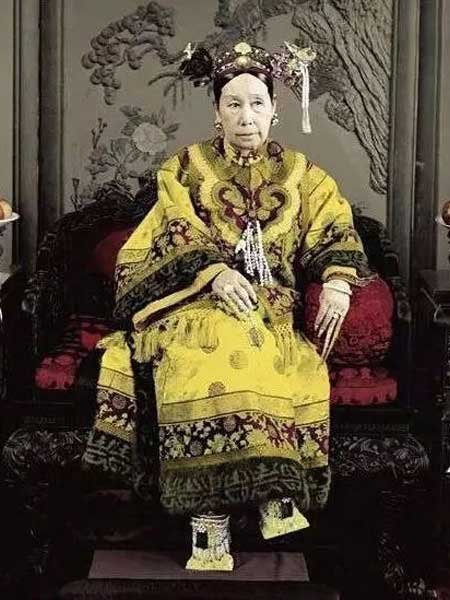 中国历史上的帝王服饰