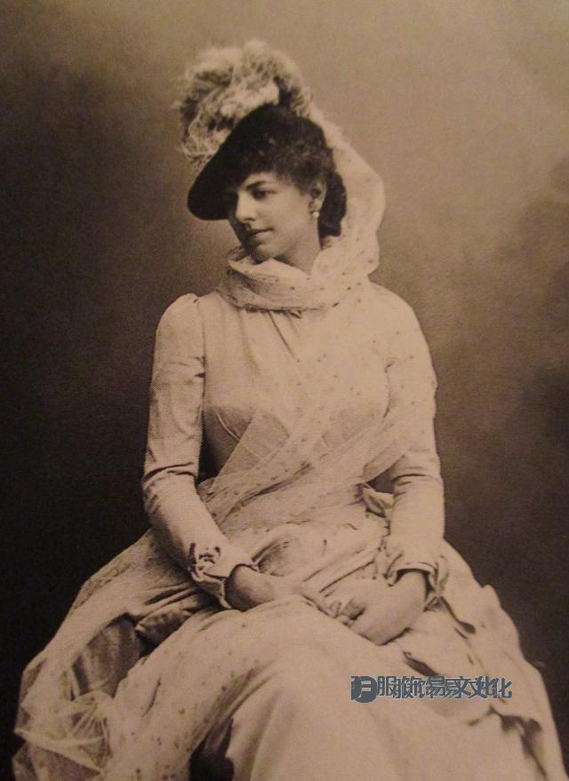 19世纪法国伯爵夫人 Élisabeth Greffulhe 令人惊叹的时尚