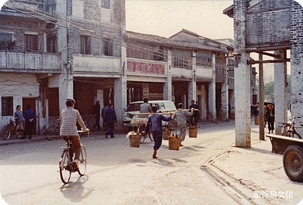 中国七十年代的服装