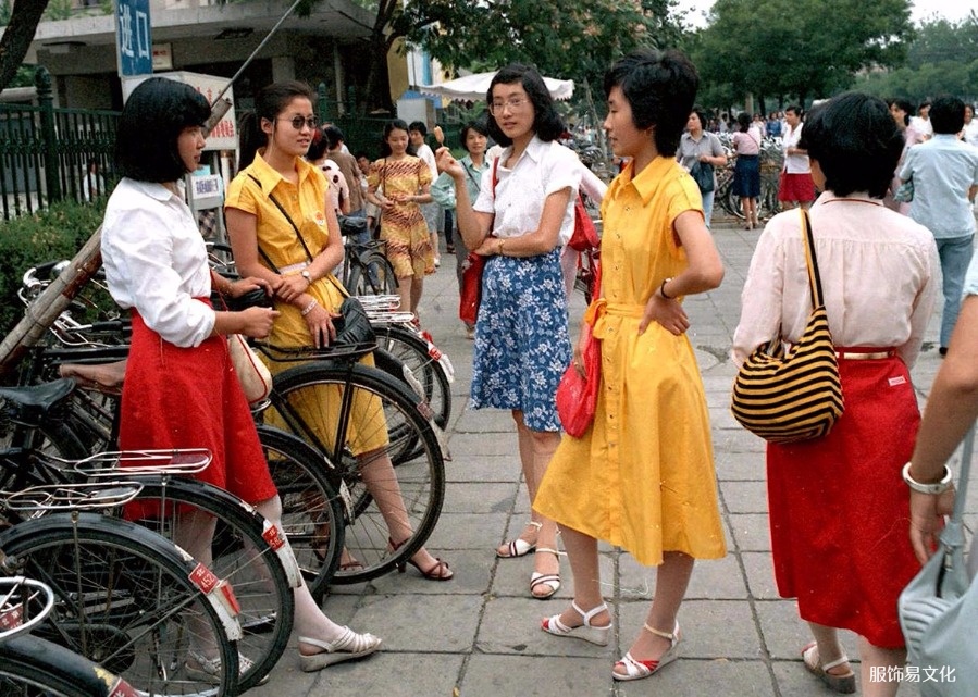 20世纪80年代流行的服装