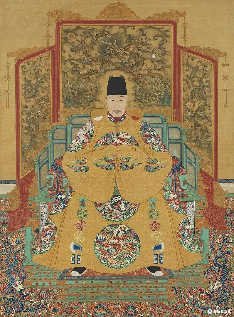 明代皇室及官员冠服