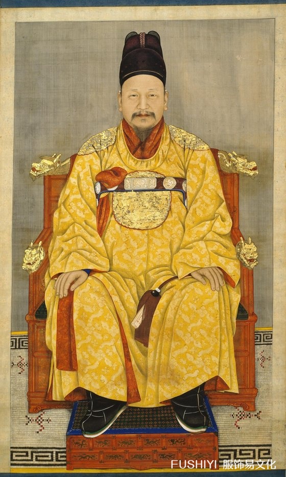首尔韩国国家博物馆内的高宗皇帝肖像。 据说是20世纪初期蔡容信所画。 [照片由韩国国立中央博物馆提供]