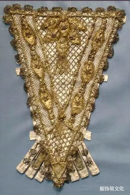 洛可可风格服装,1715-1785 年