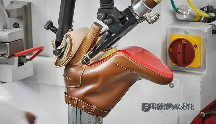 Christian Louboutin 传记