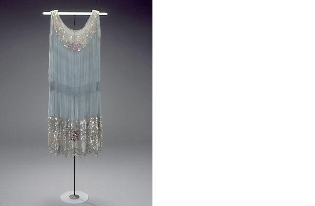 Garconne 淡蓝色双绉连衣裙，1920 年代