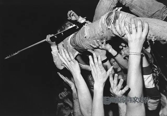 1990 年代至 2000 年代的时尚史