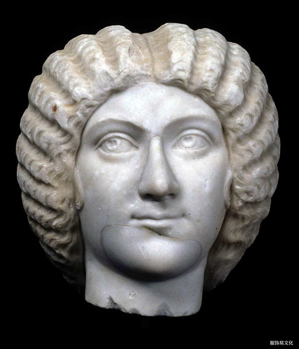朱莉娅·多姆娜罗马皇后肖像半身像
