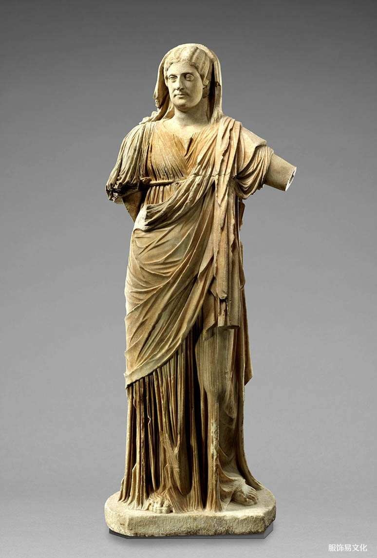 古罗马服装女人斯托拉帕拉大理石雕像
