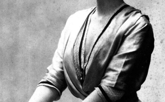 香奈儿（Coco chanel）传记-真正的美学时尚设计大师–肉体的解放者