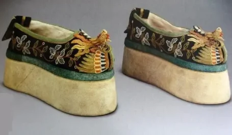 凤头鞋-风头银鞋