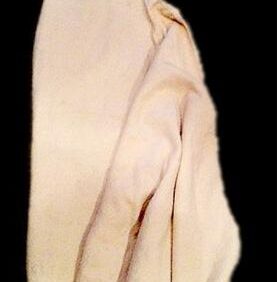 阿尔及利亚 Burnous – 带尖头兜帽的迷人斗篷