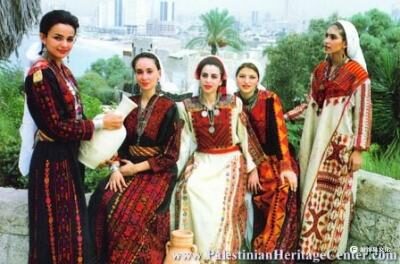 巴勒斯坦传统服饰对欧洲时尚的影响