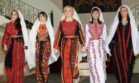 巴勒斯坦不同地区的传统服饰