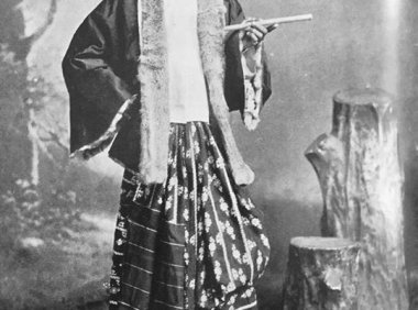 缅甸男装的起源